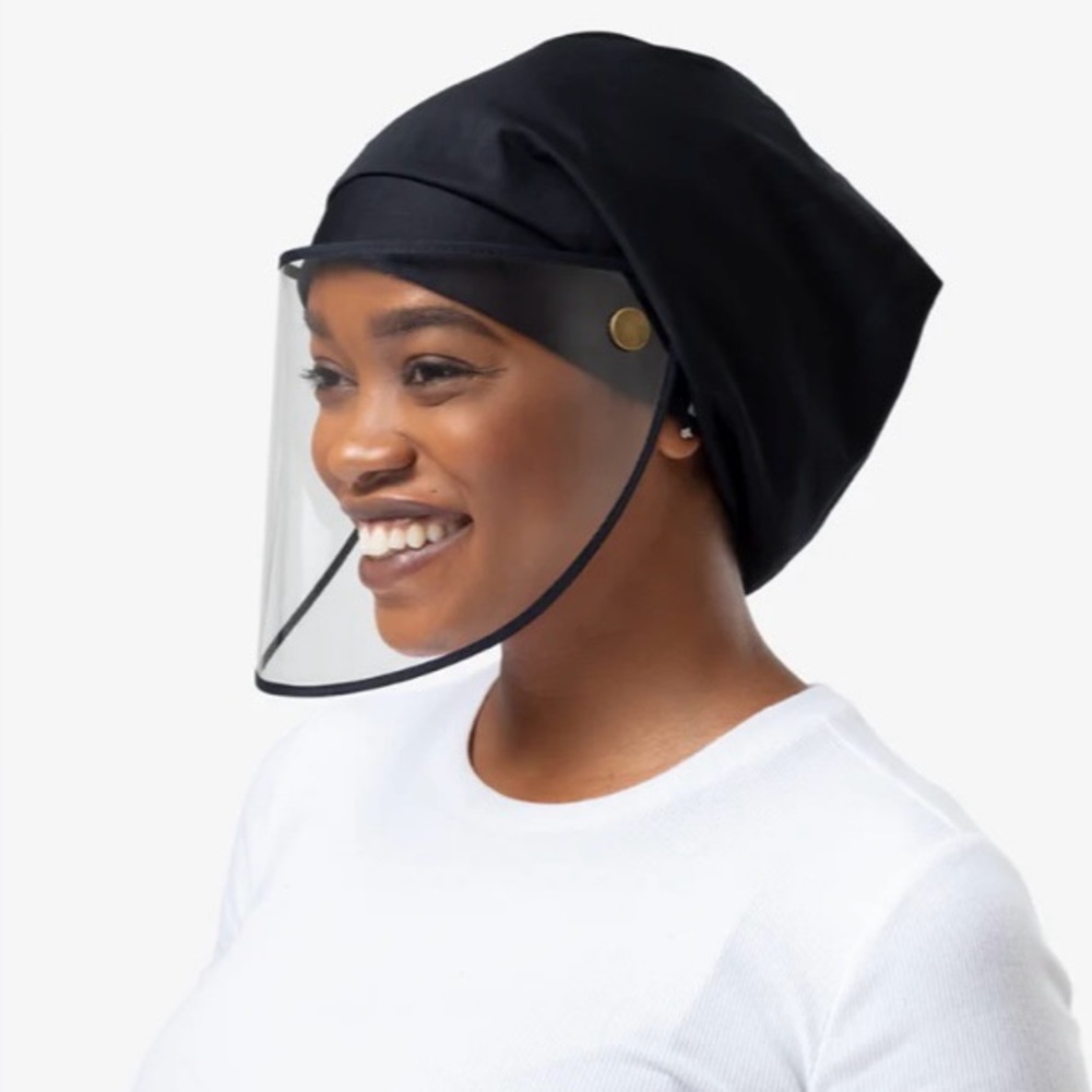 New Hairbrella Pro
Rain Hat & Face Shield black gray blue & red